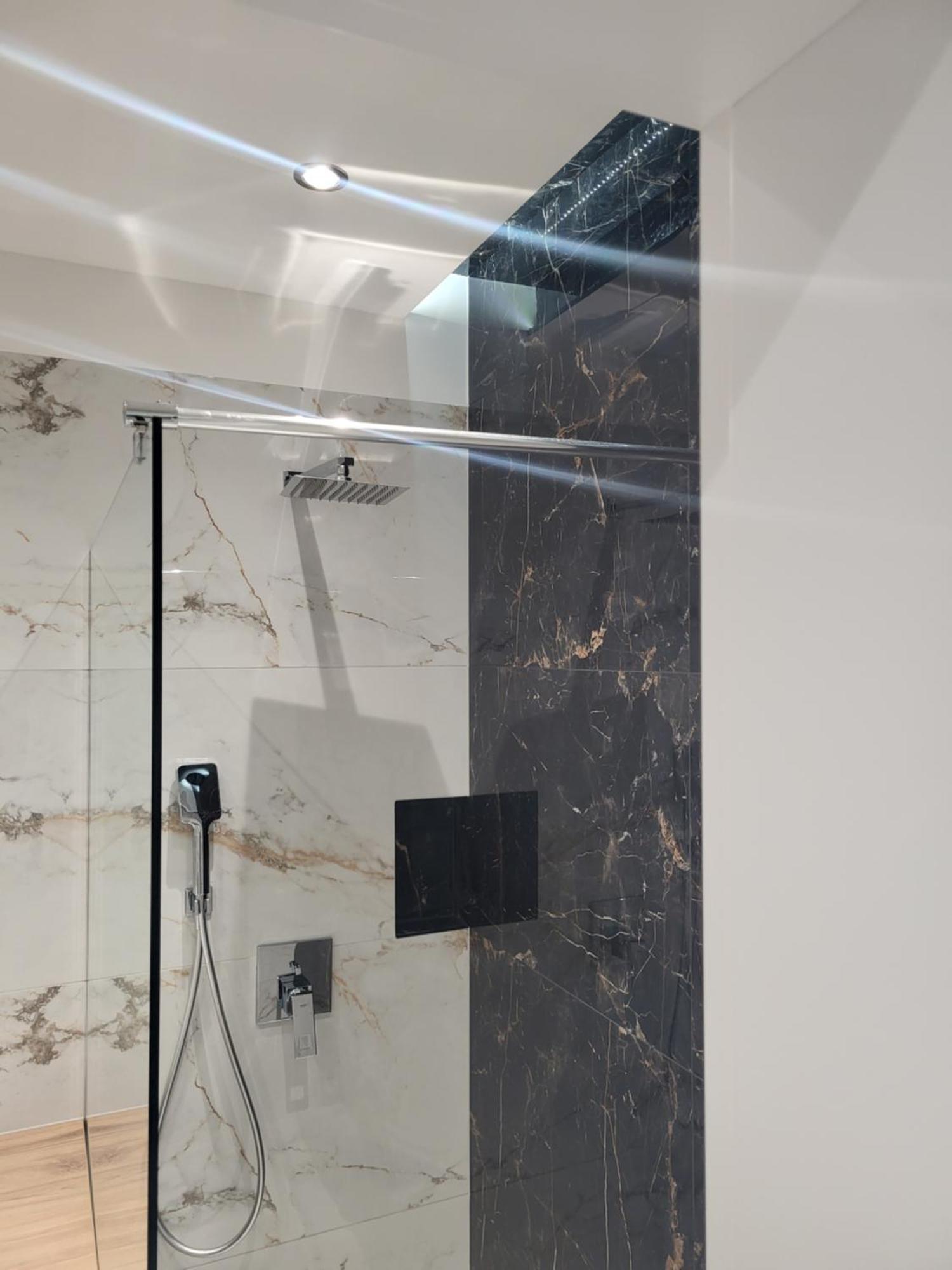 Wola Apartment Warschau